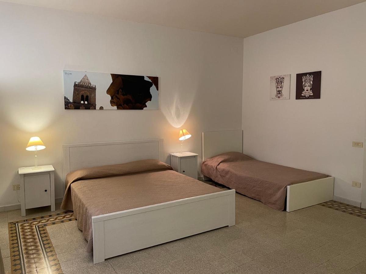 Apartament Il Balcone Al Molo Cefalù Zewnętrze zdjęcie